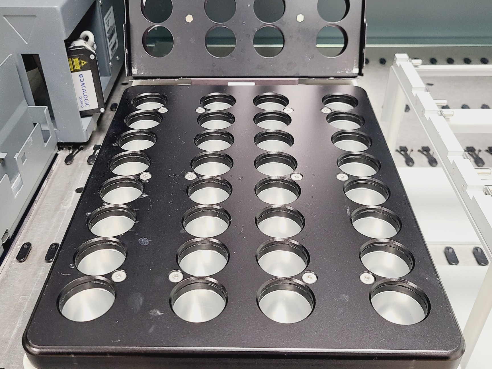 Image of TECAN Customised Freedom Evo-2 HSM2 Liquid Handling Robot SPAN-8