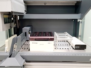 Thumbnail image of TECAN Customised Freedom Evo-2 HSM2 Liquid Handling Robot SPAN-8