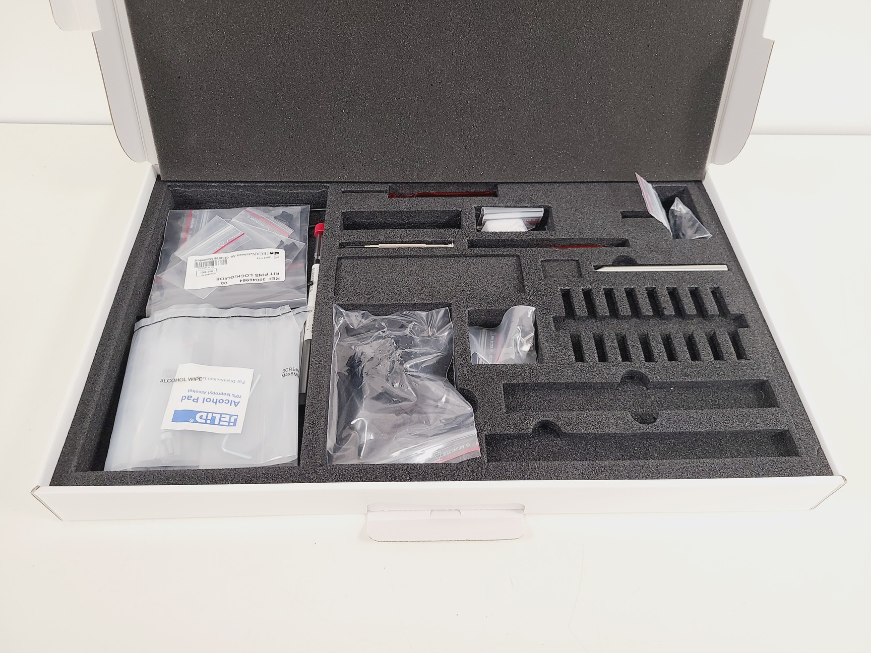 Image of Tecan Freedom EVO-2 200 w/ Infinite 200, Chameleon XT, SPAN-8 Lab