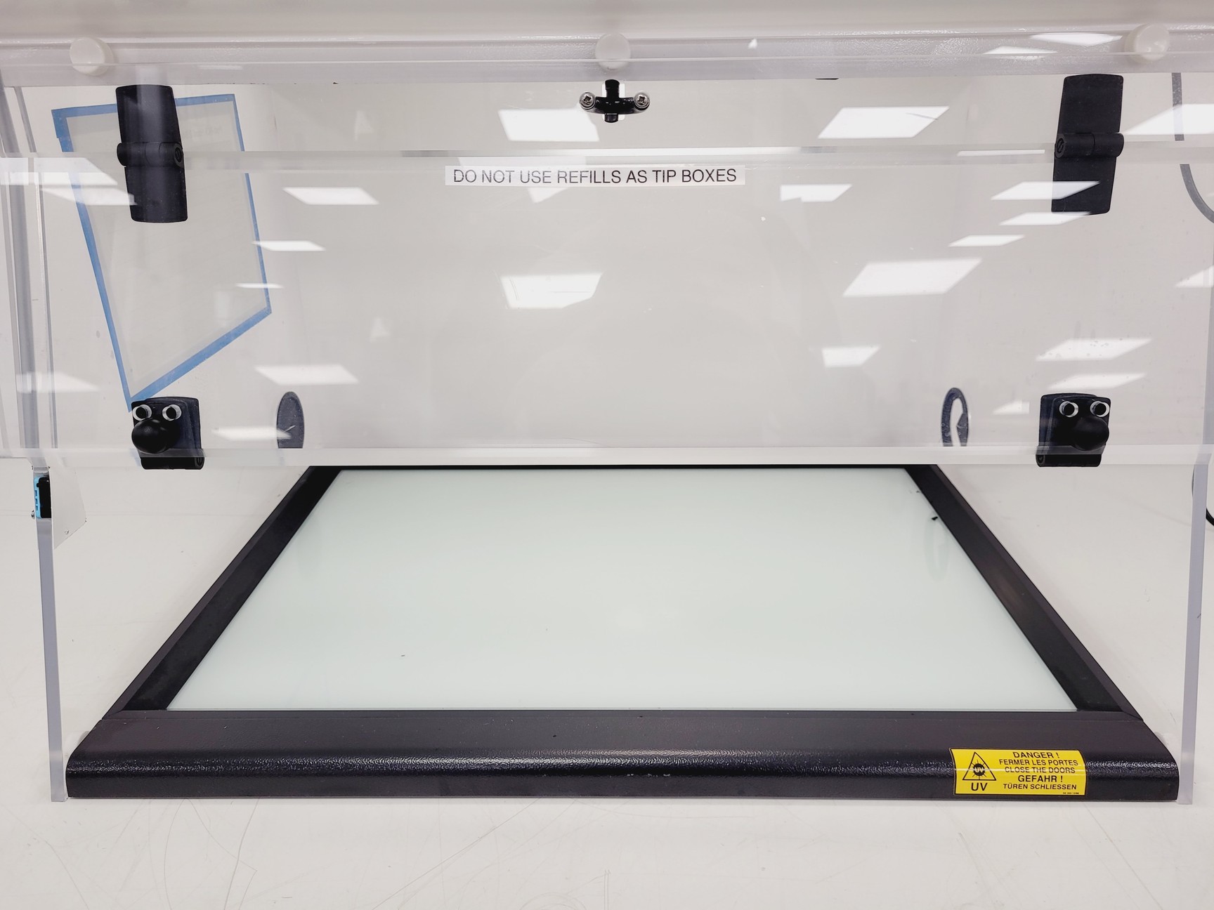 Image of Erlab Captair Bio 320 Ductless PCR Workstation UV Timer Cabinet 2018