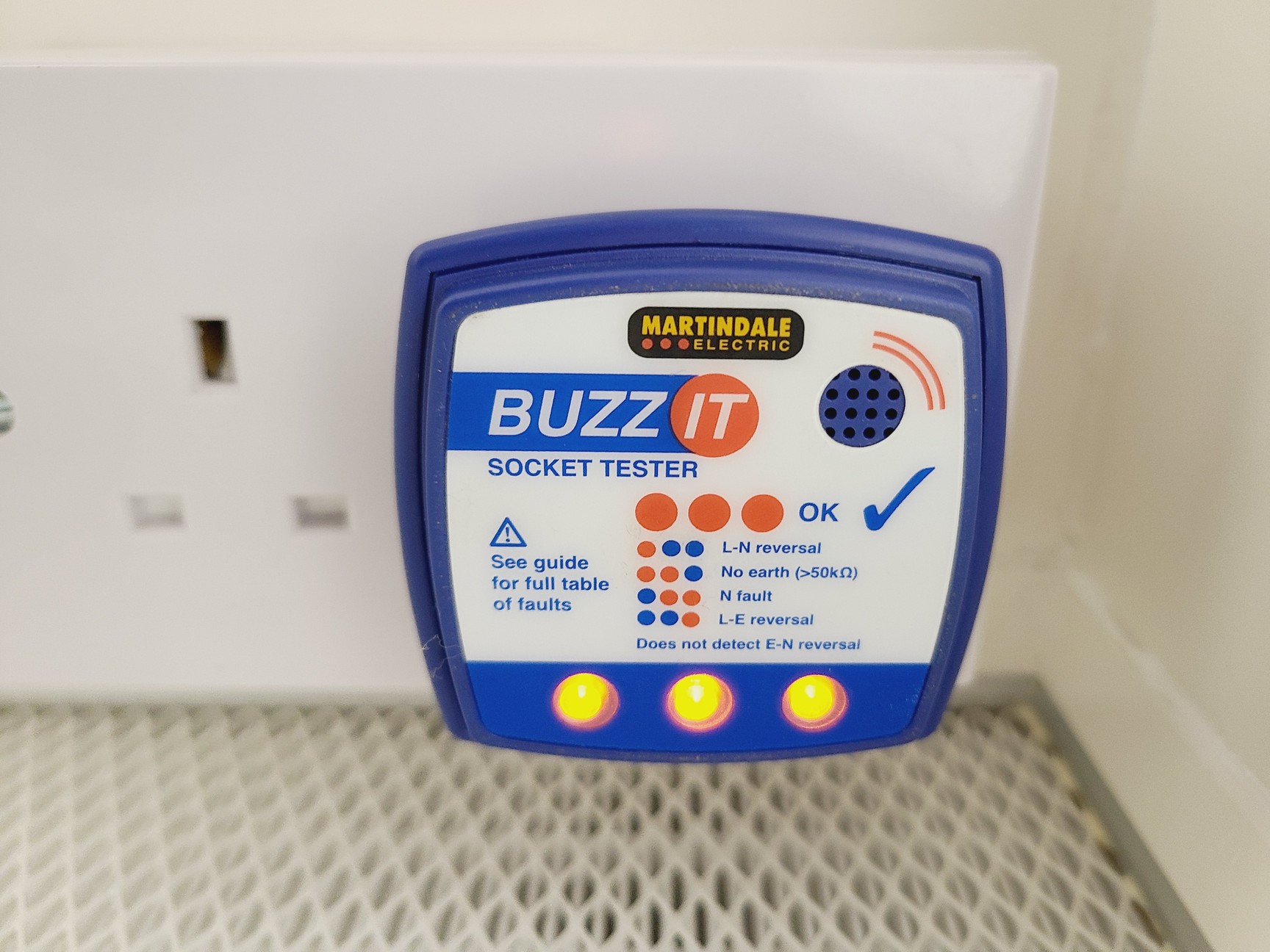 Image of AirScience LF Series Purair HLF-36 Laminar Flow Cabinet Lab