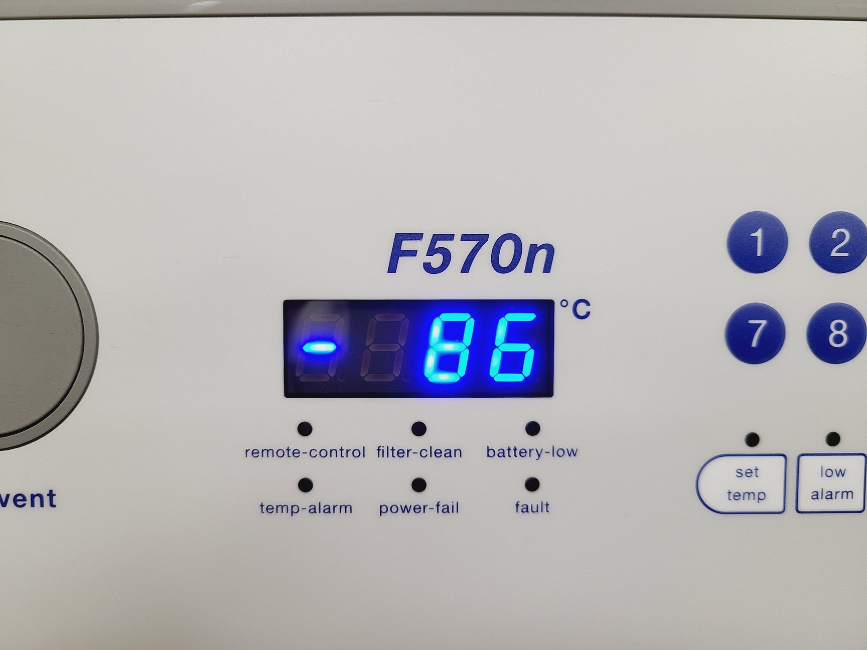 Image of Eppendorf CryoCube F570n with Premium Version CO2 Backup Lab