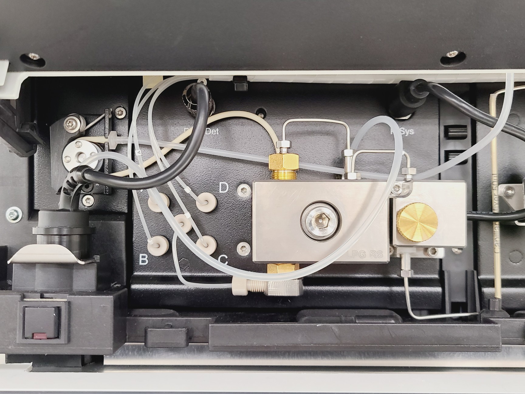 Image of Thermo Scientific Dionex UltiMate 3000 System w/ RS Pump, Autosampler, TCC & DAD