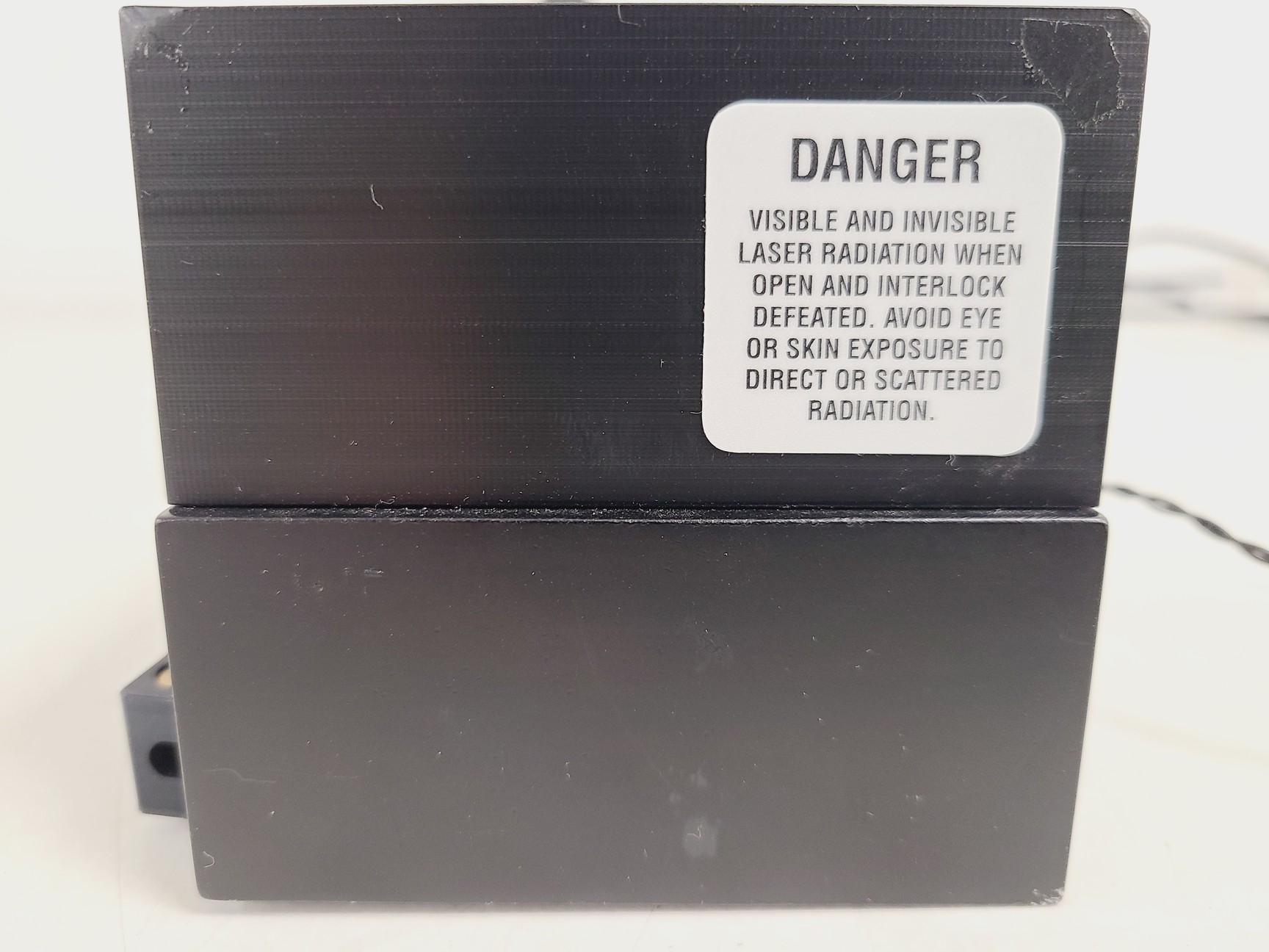 Image of New Wave Research Model UP-213 with Tempest 20Hz Laser Ablation System Lab