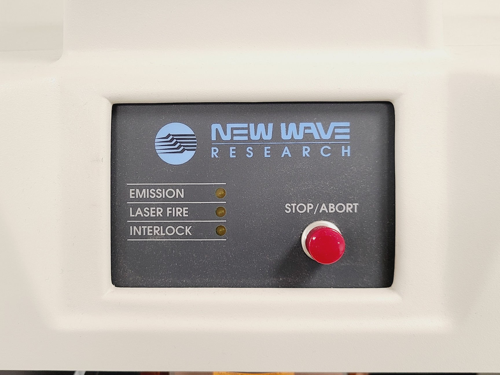 Image of New Wave Research Model UP-213 with Tempest 20Hz Laser Ablation System Lab