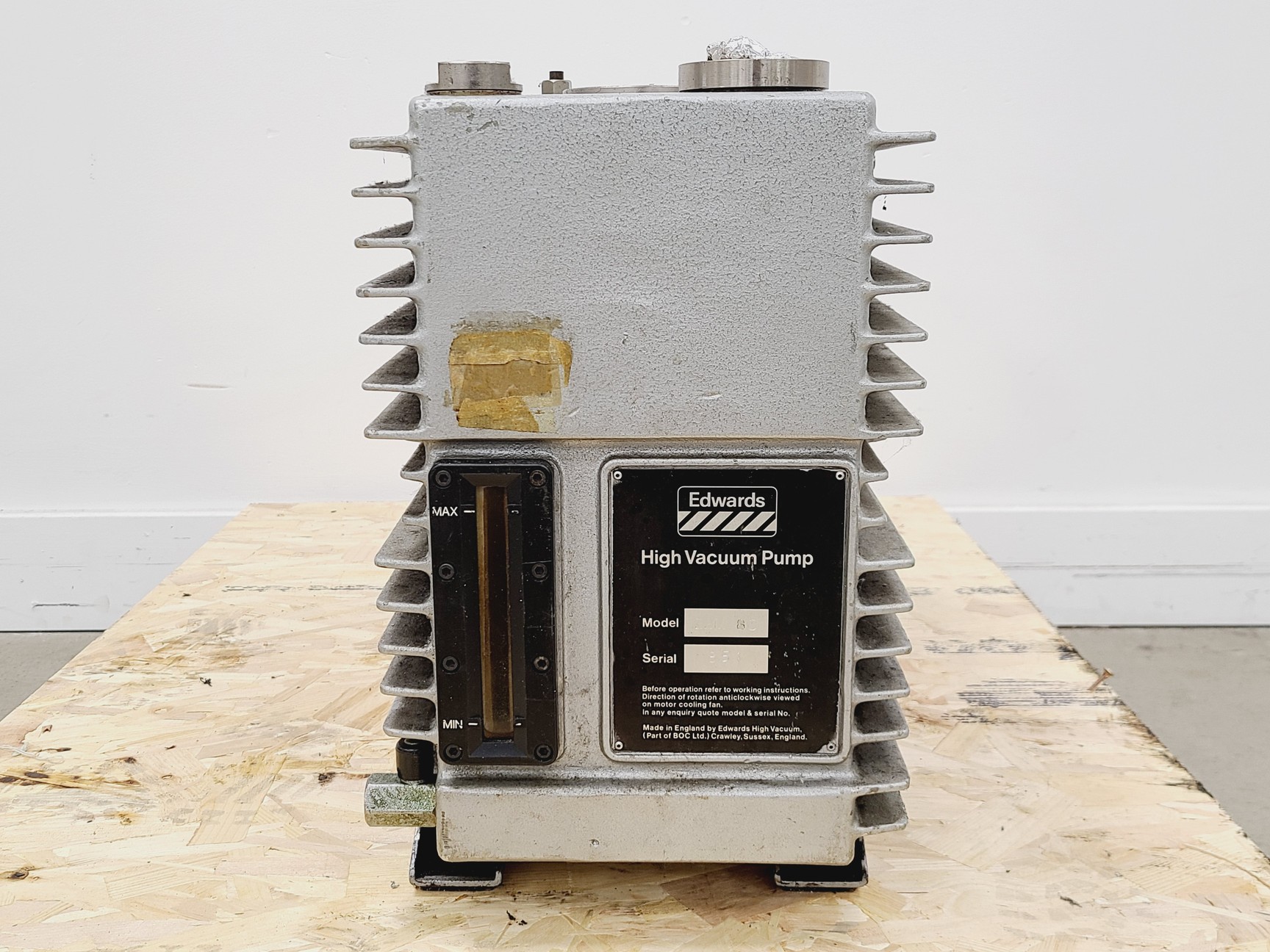 Image of Edwards 80 Two Stage Rotary Vane Pump