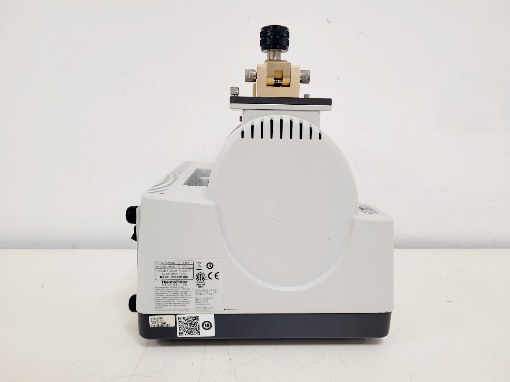 Image of Thermo Scientific Nicolet iS5 FT-IR Spectrometer