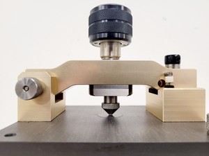 Thumbnail image of Thermo Scientific Nicolet iS5 FT-IR Spectrometer