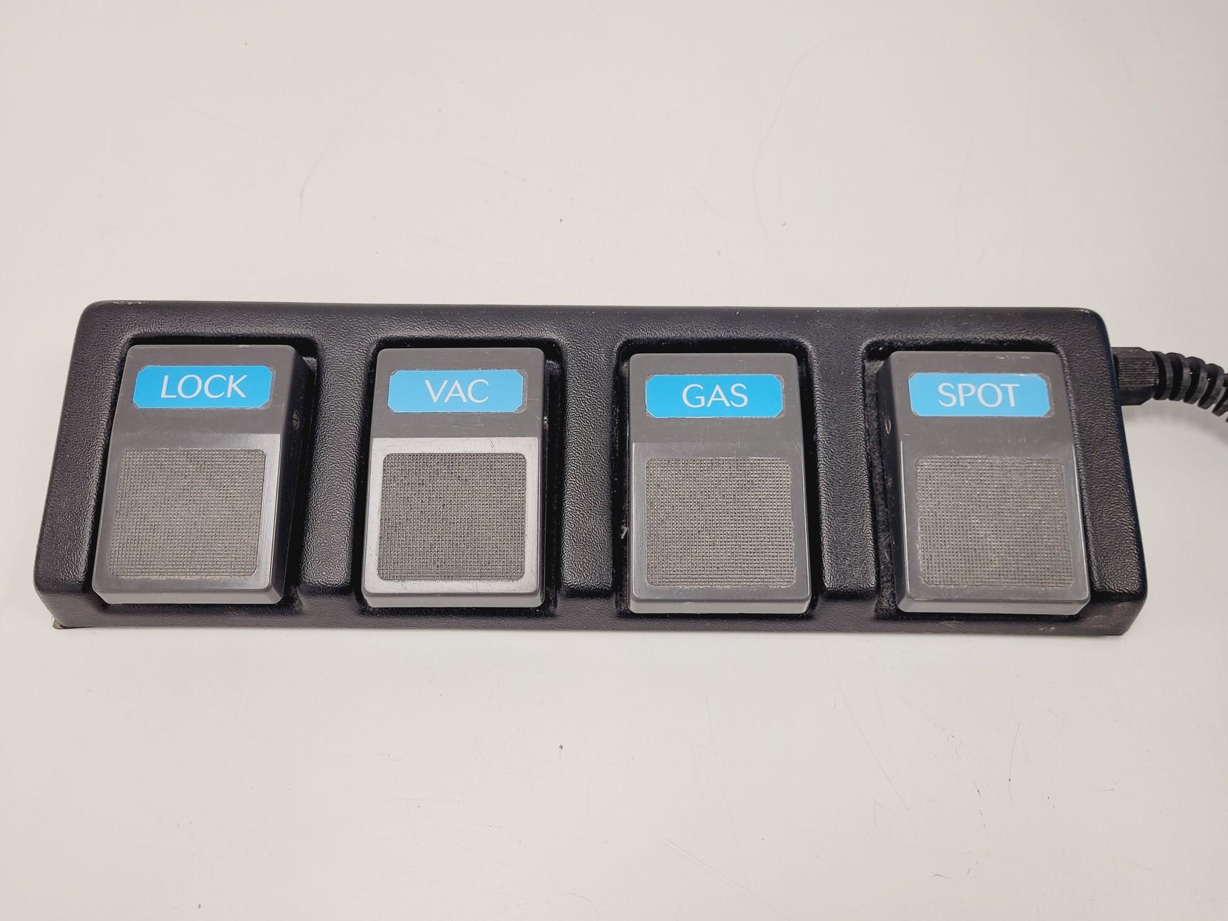 Image of Baker Ruskinn BUGBOX Anaerobic Cabinet Lab