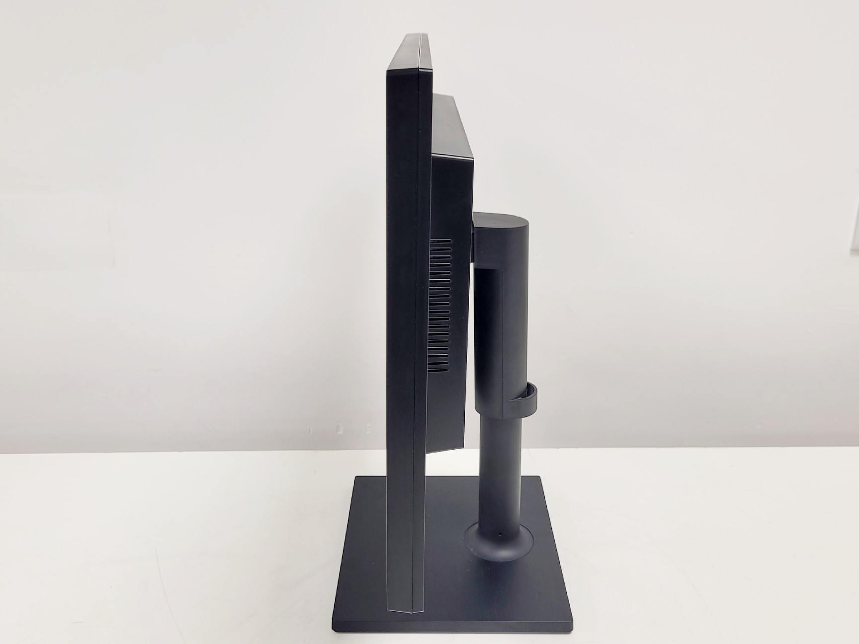 Image of DakoCytomation CyAn ADP Flow Cytometer with SMS & PC