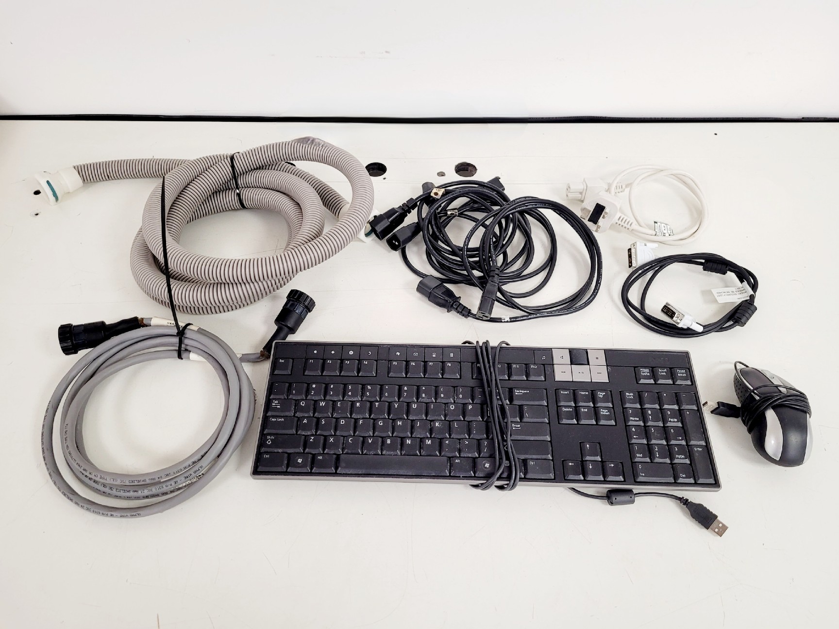 Image of DakoCytomation CyAn ADP Flow Cytometer with SMS & PC