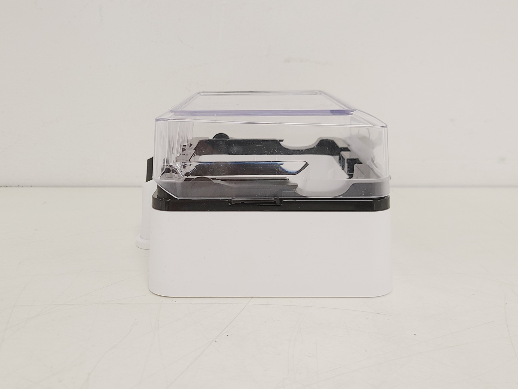 Image of 29 x Reusable ECO base Integra Tip Boxes & 4x Pop Top Base 