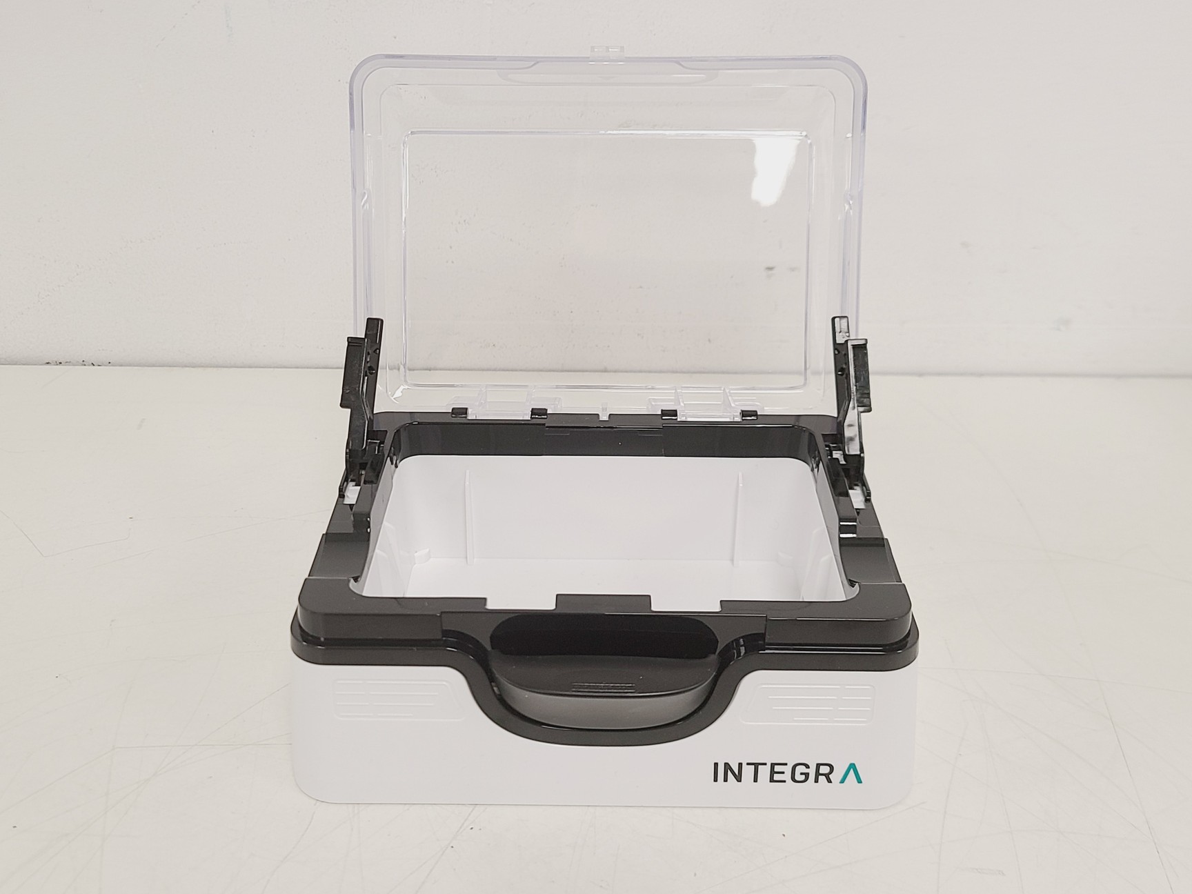 Image of 29 x Reusable ECO base Integra Tip Boxes & 4x Pop Top Base 