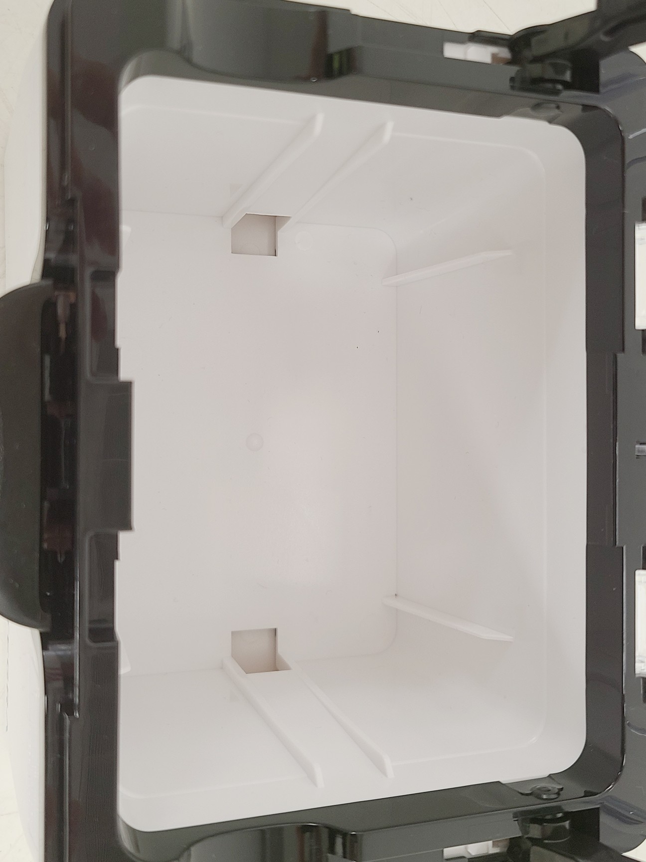 Image of 29 x Reusable ECO base Integra Tip Boxes & 4x Pop Top Base 