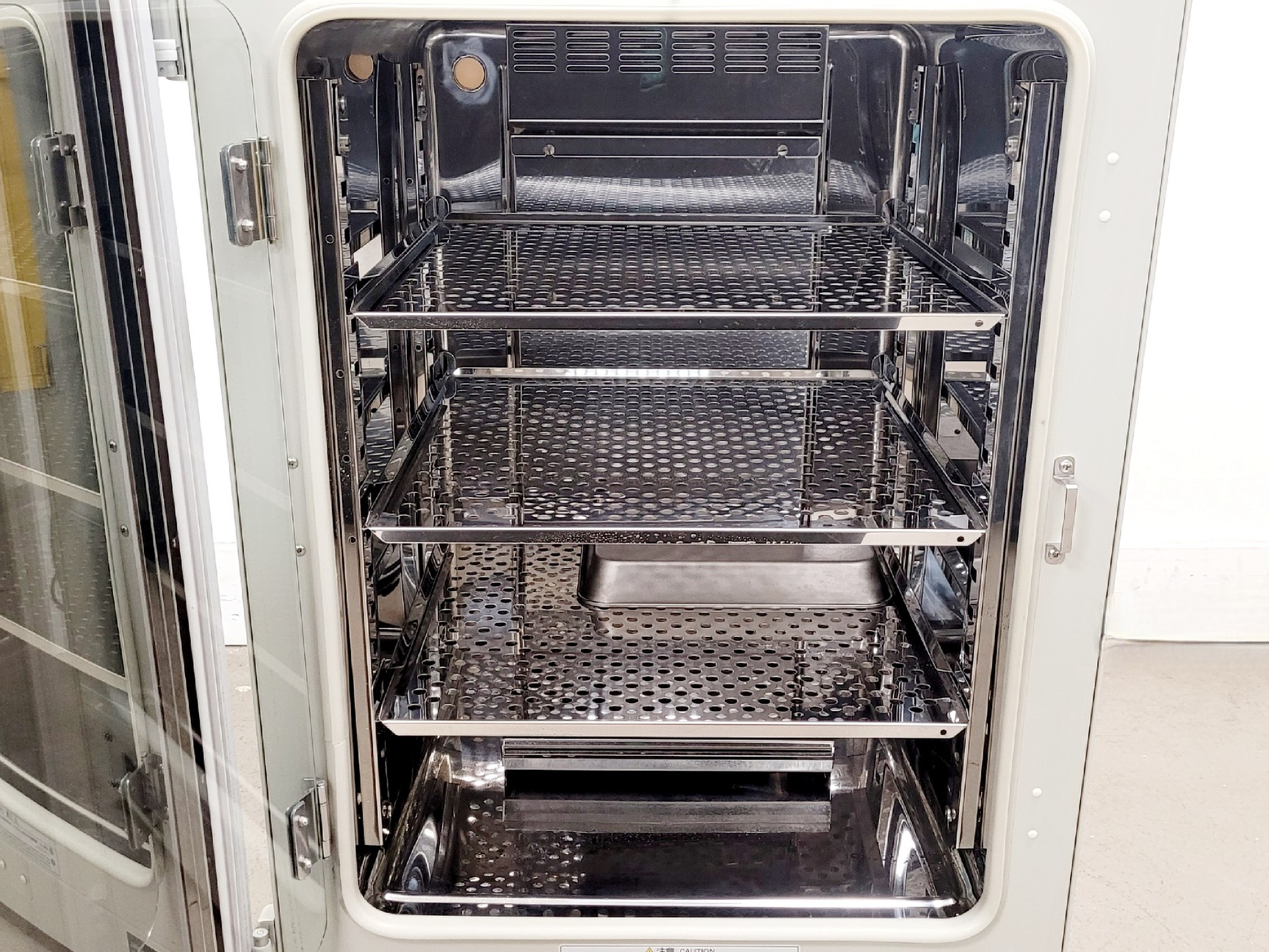 Image of Sanyo MCO-19AIC Laboratory CO2 Incubator 