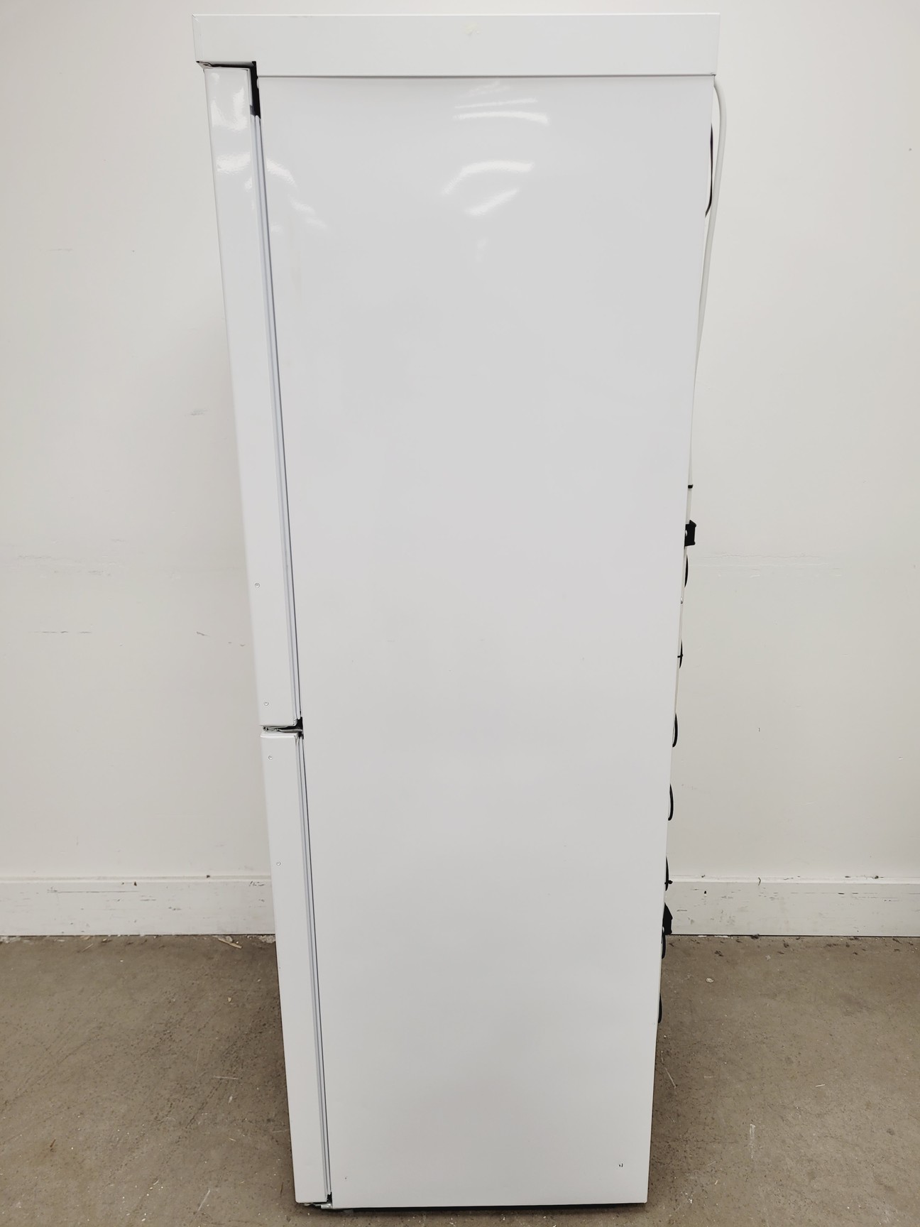 Image of Thermo Scientific 263C-AEV-TS Laboratory Fridge - Freezer