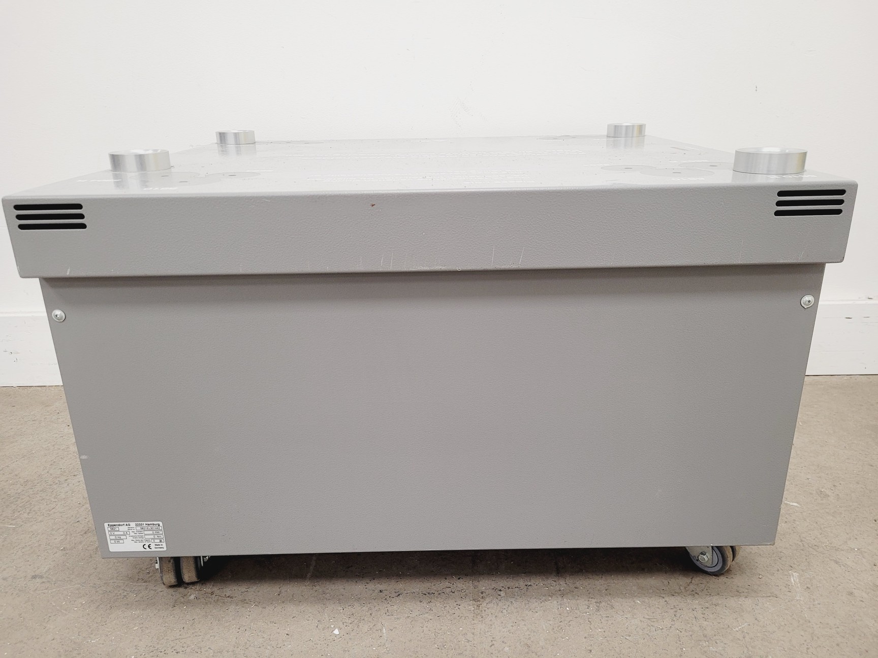 Image of  Eppendorf Mobile Centrifuge Table Model 5821