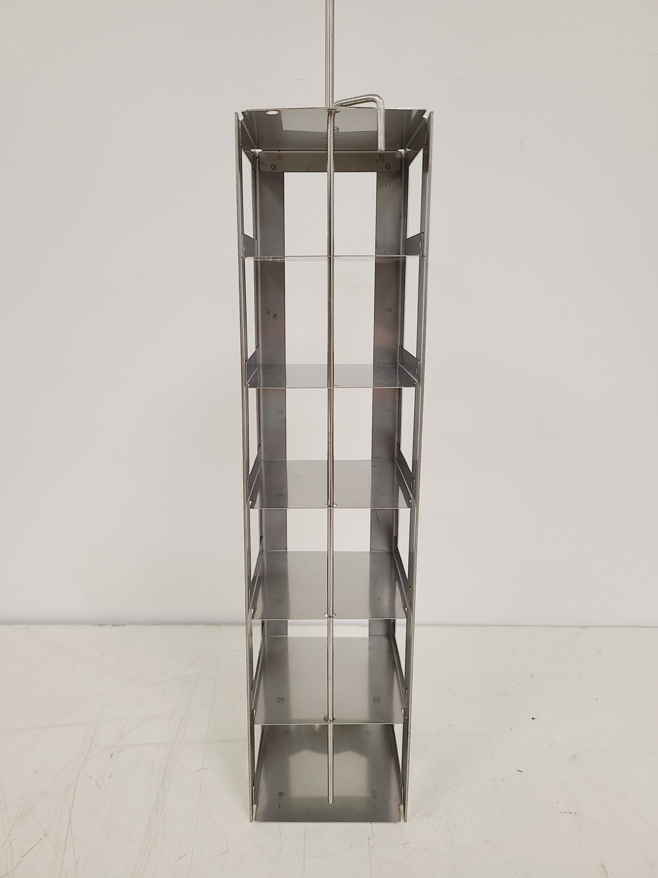 Image of Antech Scientific CryoMaster 900 Liquid Nitrogen Cryogenic Storage Dewar
