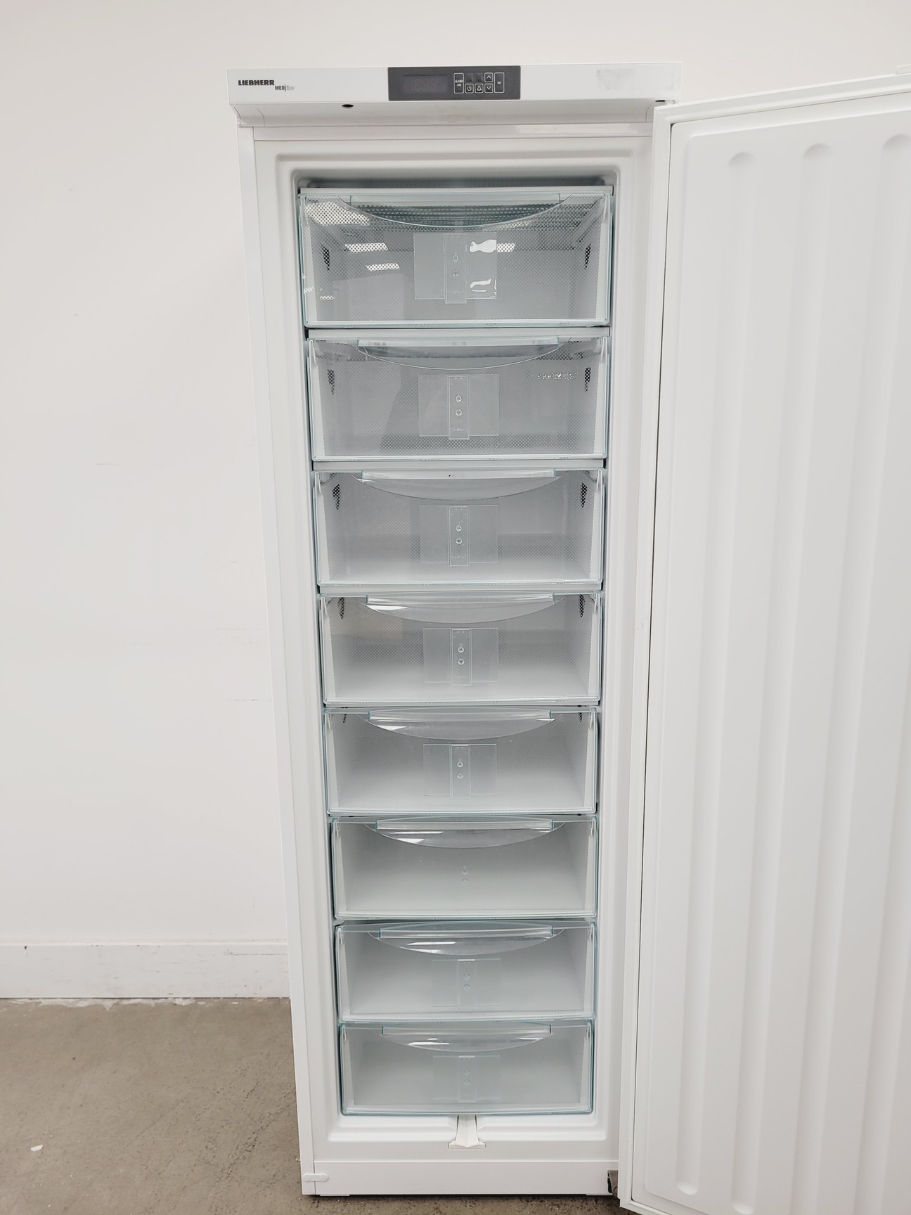 Image of Liebherr Mediline LGex 3410 Laboratory Freezer