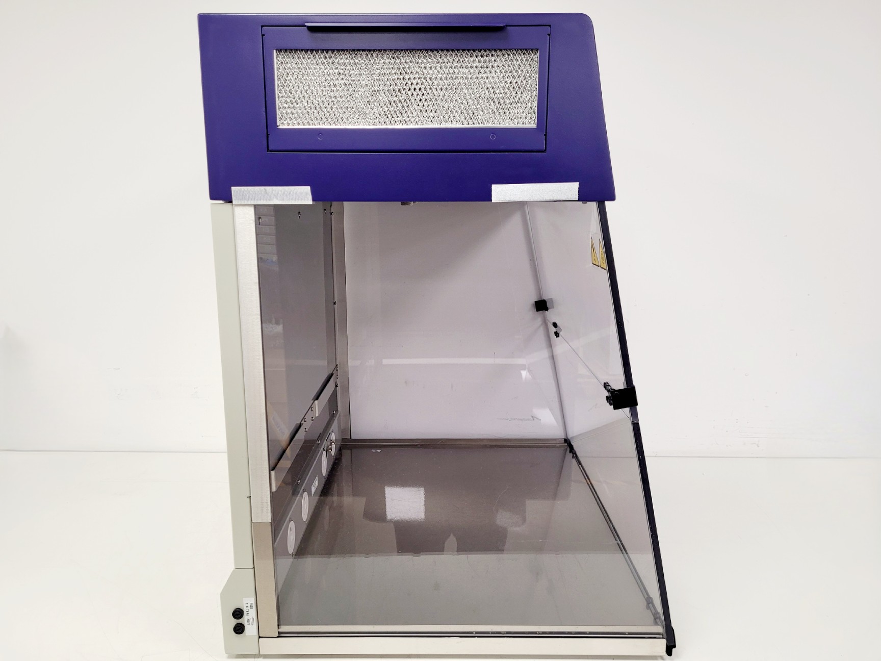 Image of UVP UV3 HEPA PCR Workstation