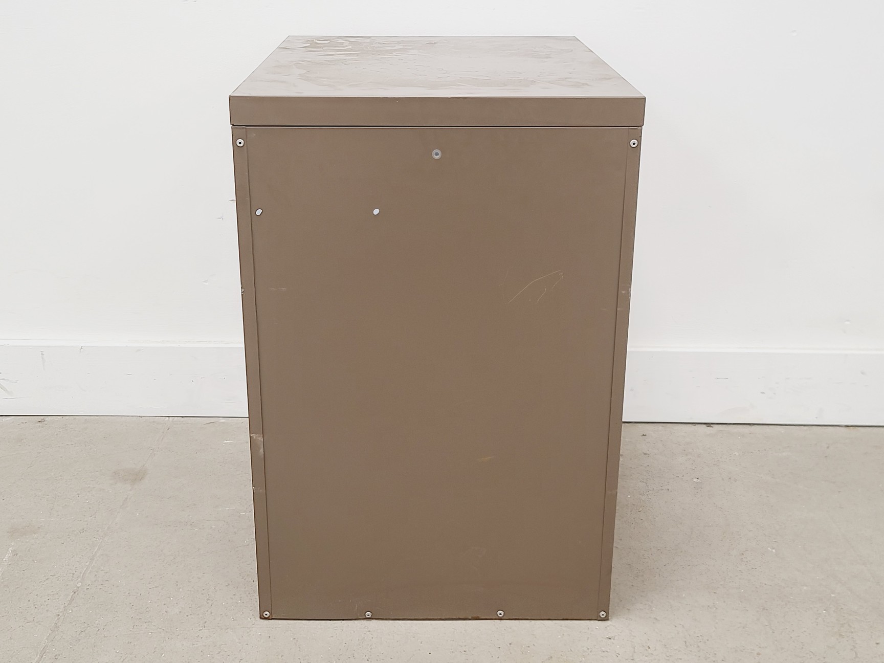 Image of Roneo Vickers Metal 2 Drawer Filing Cabinet 63x47x70 cm