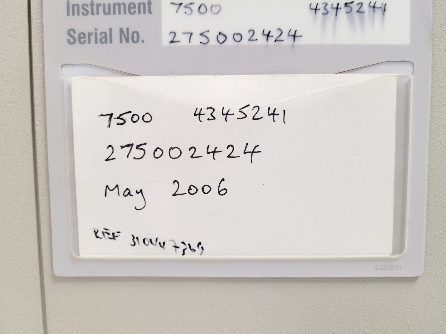 Image of Applied Biosystems 7500 R-T Real-Time PCR machine 96 Well 