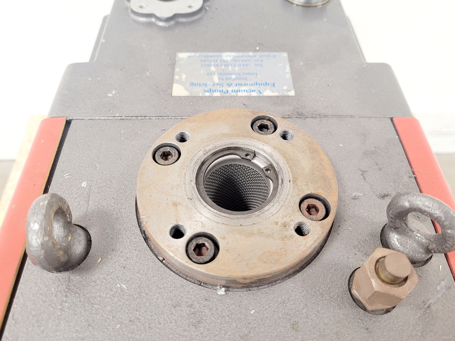 Image of Edwards E2M40 Vacuum Pump 60 kg 