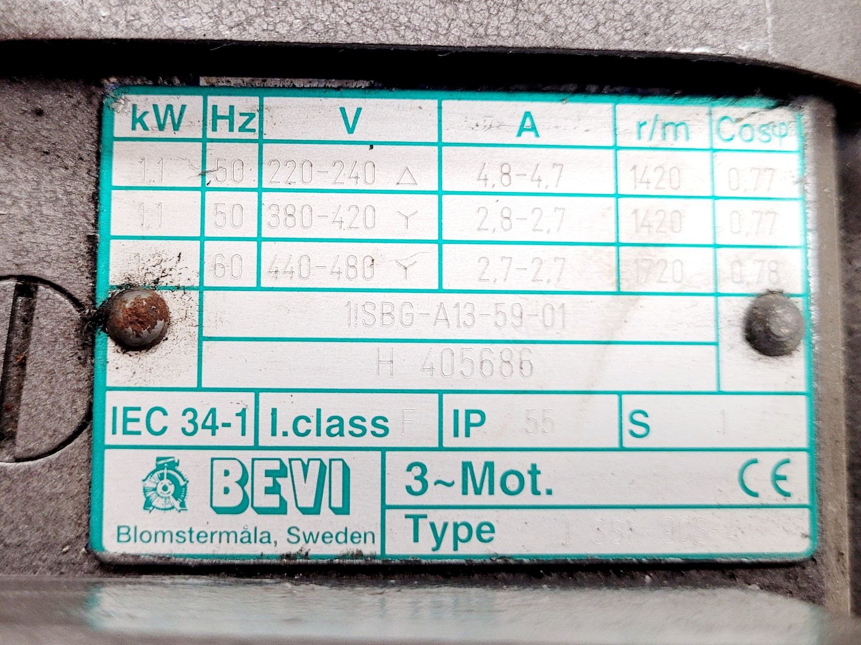 Image of Edwards E2M40 Vacuum Pump 60 kg 