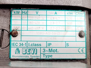 Thumbnail image of Edwards E2M40 Vacuum Pump 60 kg 