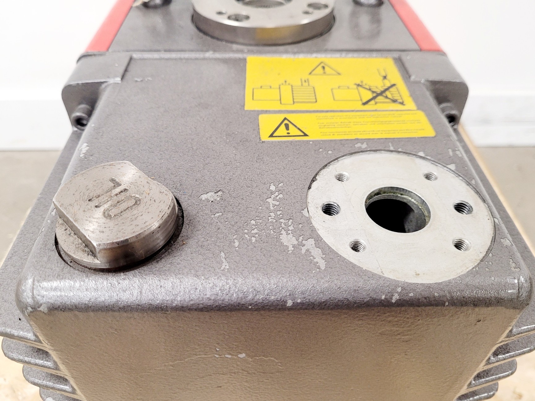 Image of Edwards E2M40 Vacuum Pump