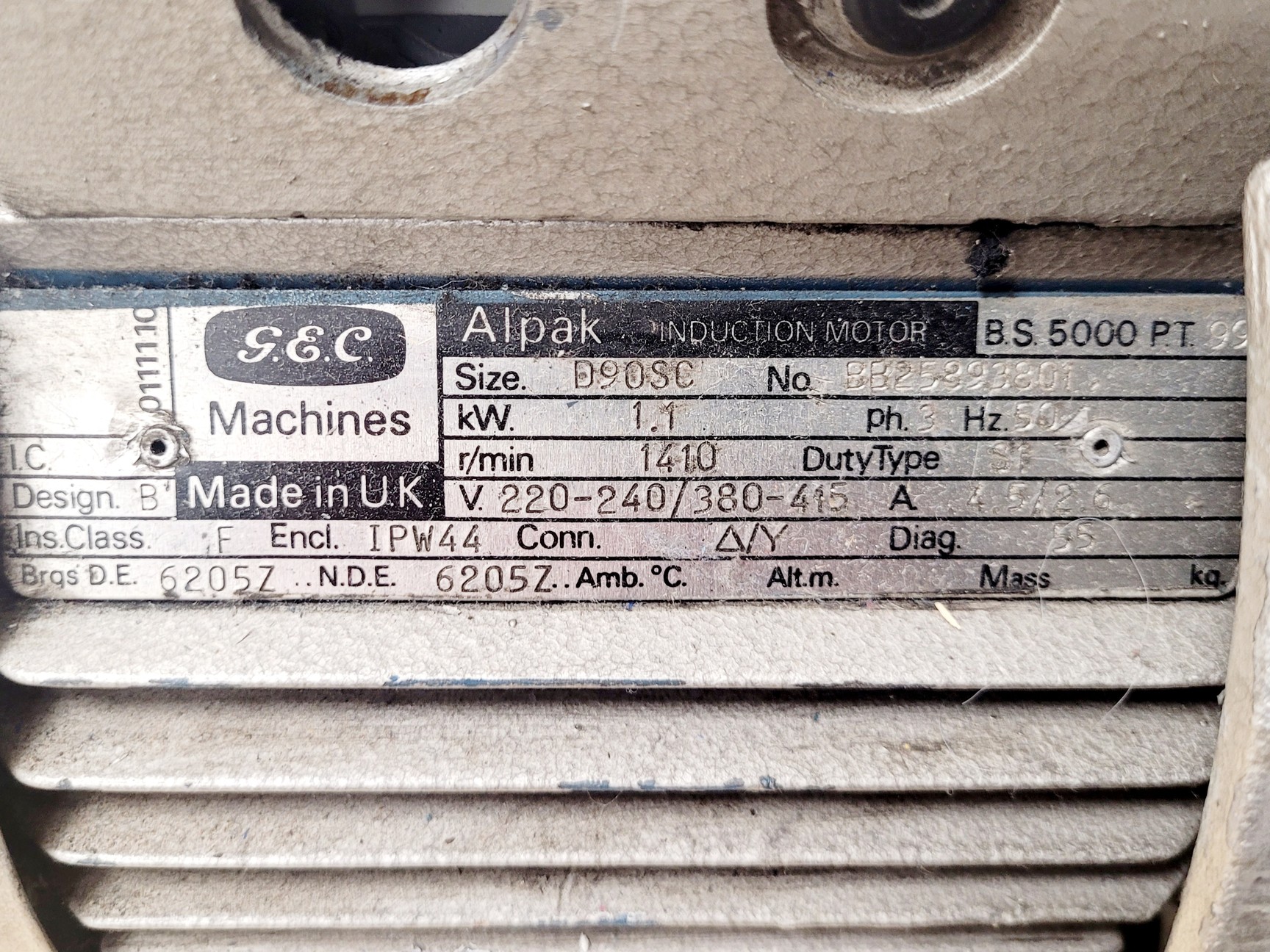 Image of Edwards E2M40 Vacuum Pump