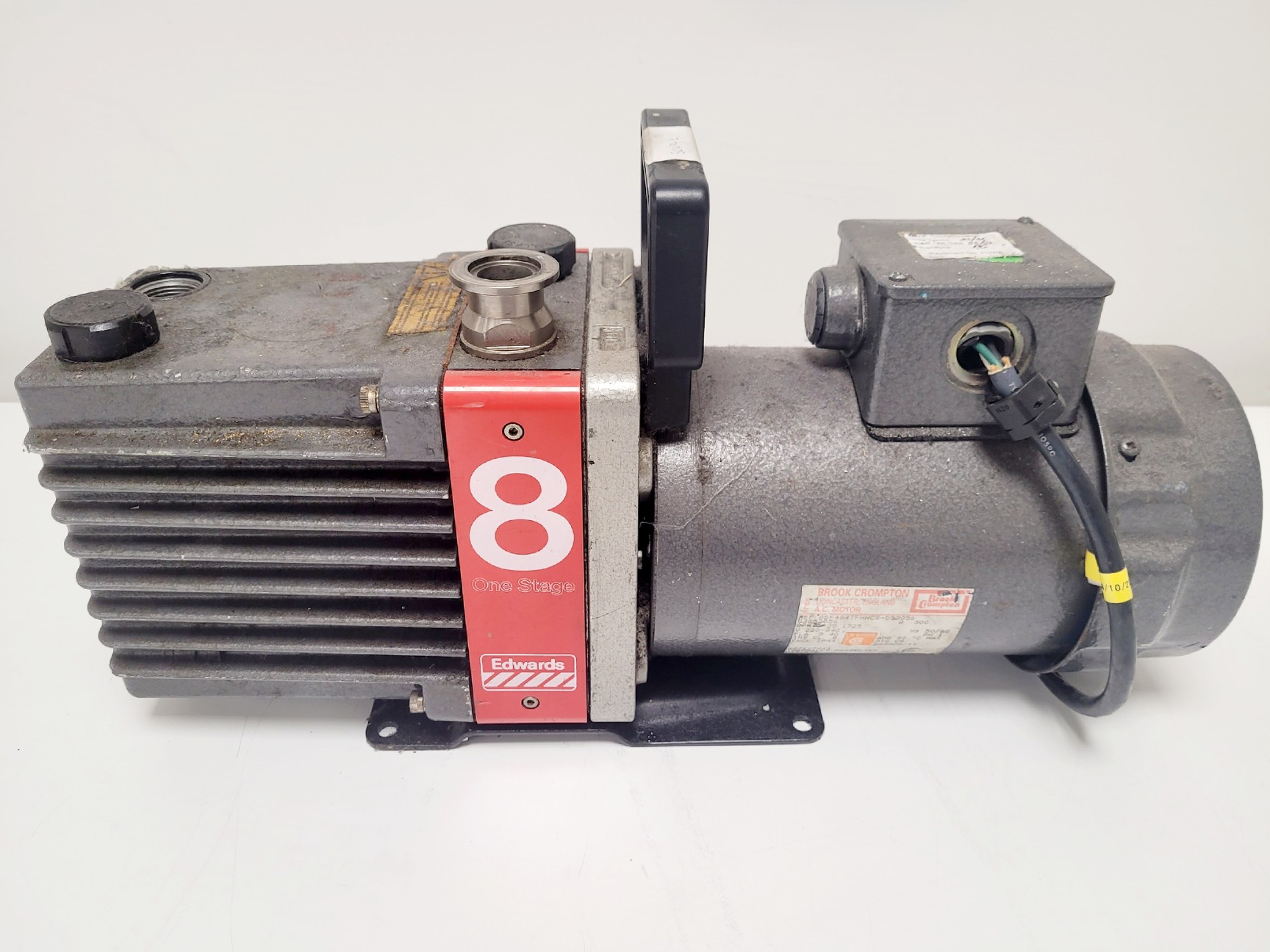 Image of Edwards 8 E2M8 Vaccum Pump