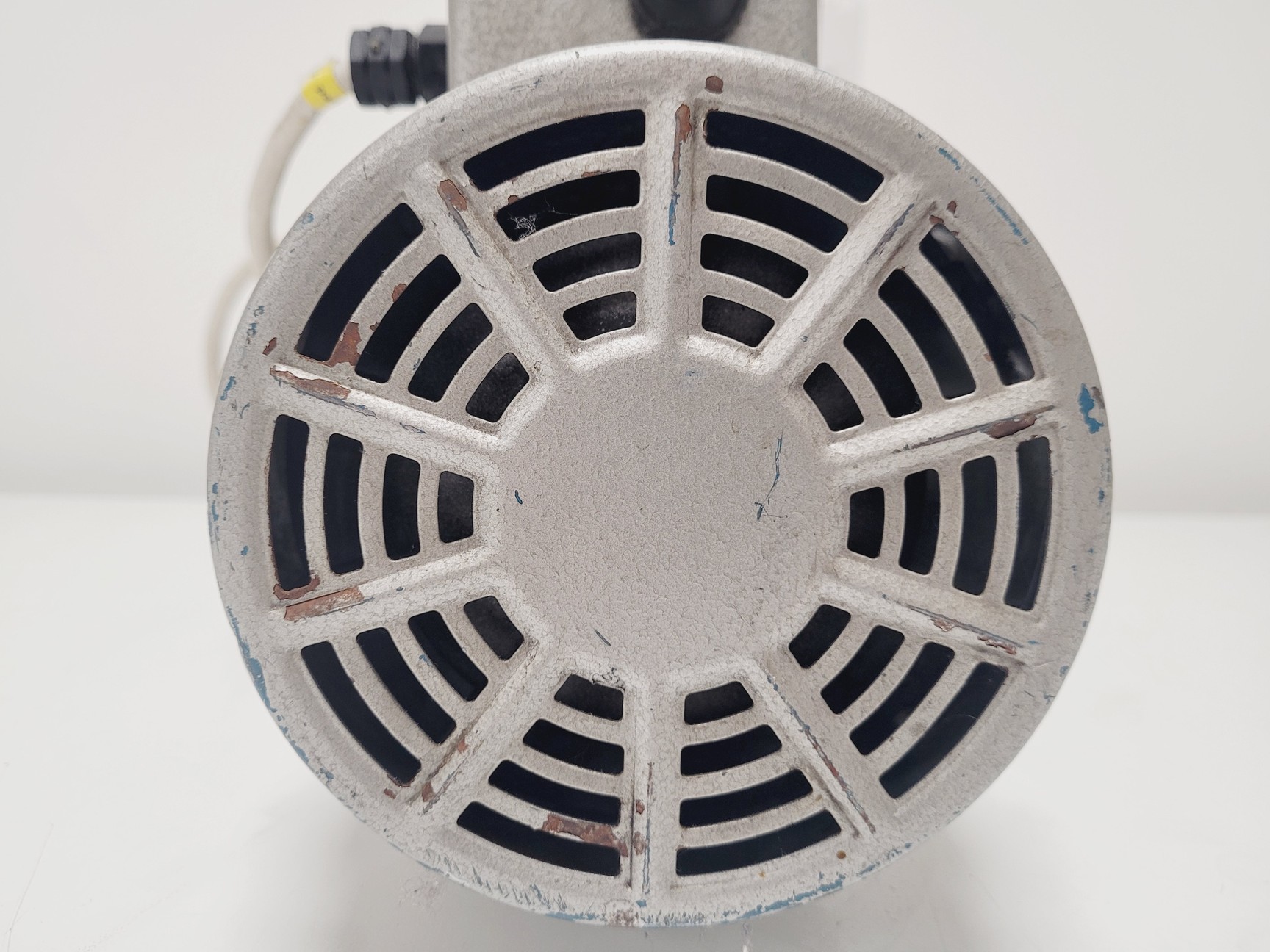 Image of Edwards 2 E2M2 Vacuum Pump