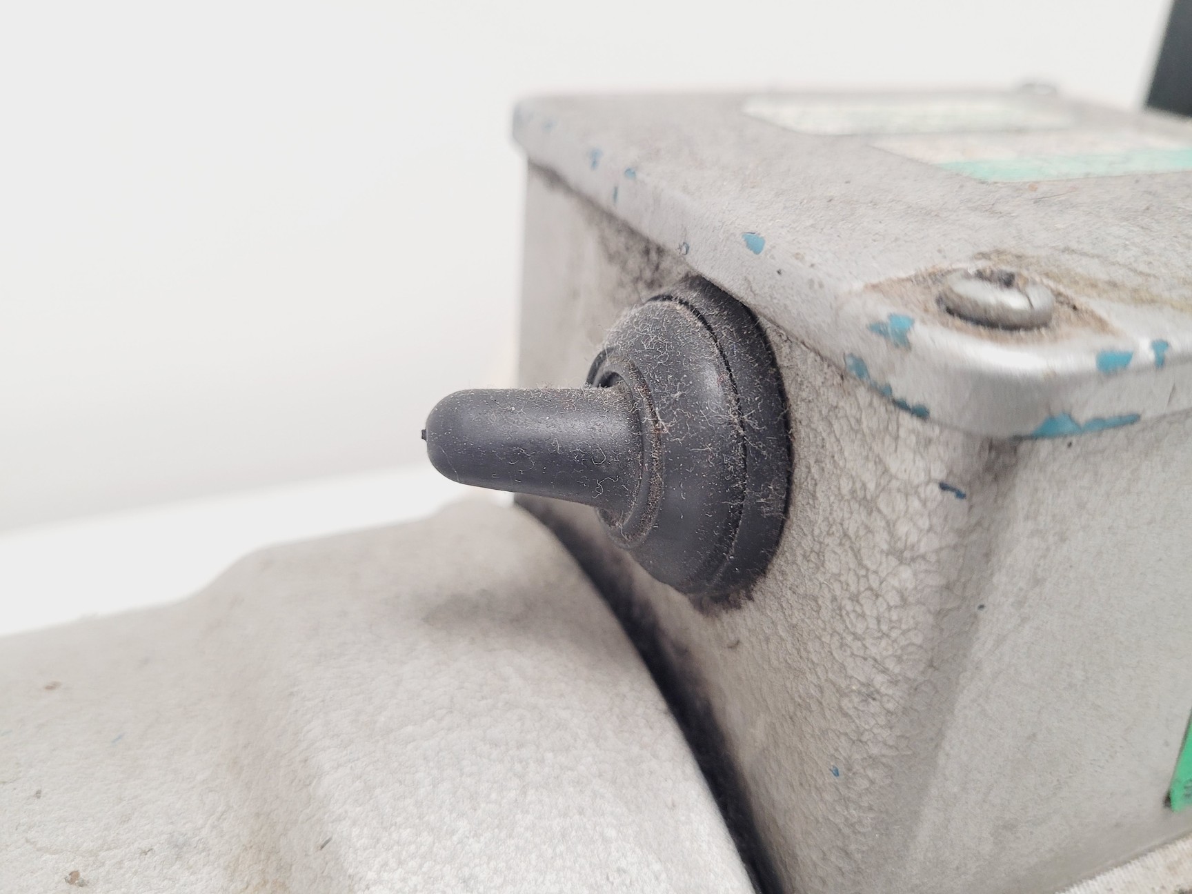 Image of Edwards 2 E2M2 Vacuum Pump