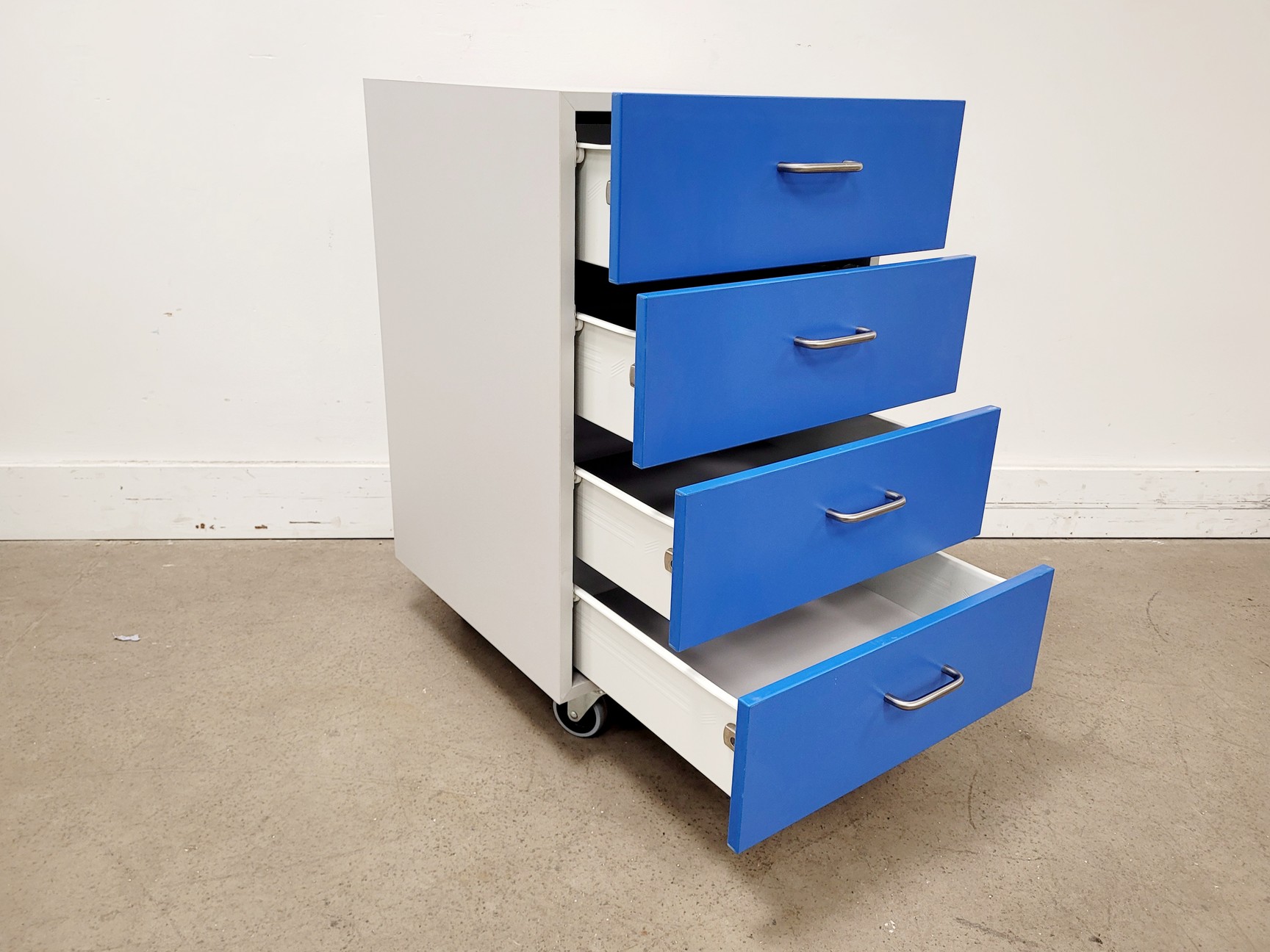 Image of Job Lot of 5 Blue Sets of Cupboards