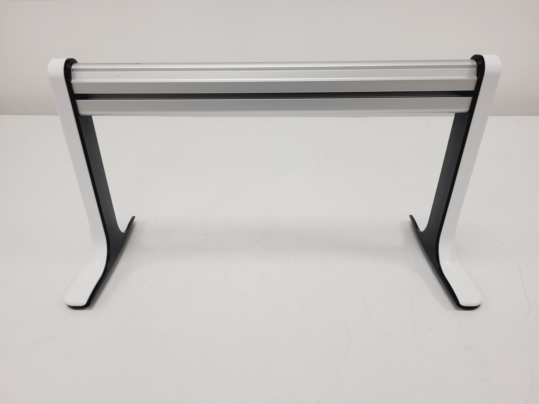 Image of EVOLVE Integra Pipettes (5 x 12-Channel, 1 x 8-Channel) & 1 x Pipette Stand Lab