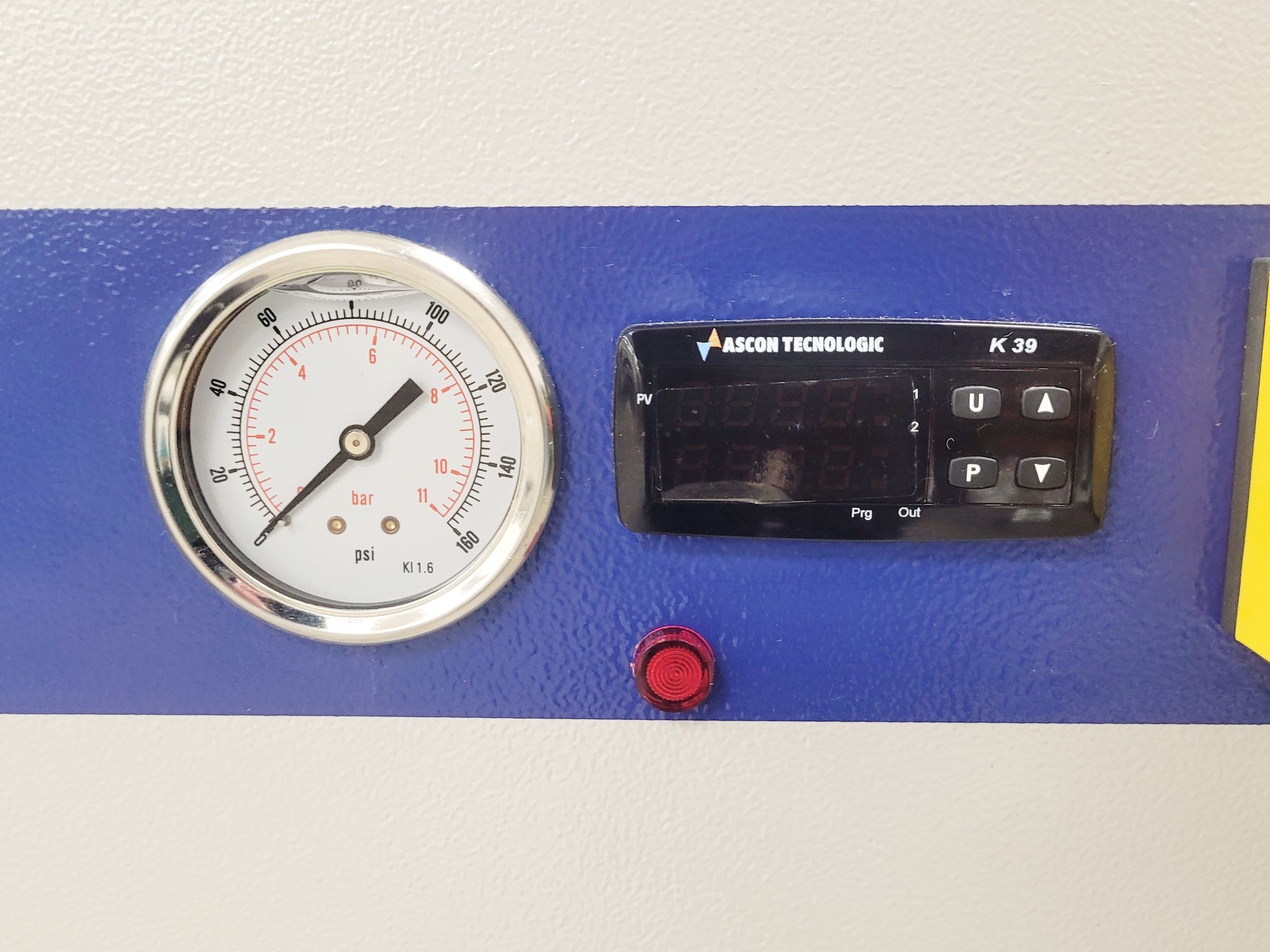 Image of ATC K9 Applied Thermal Control Recirculating Chiller 