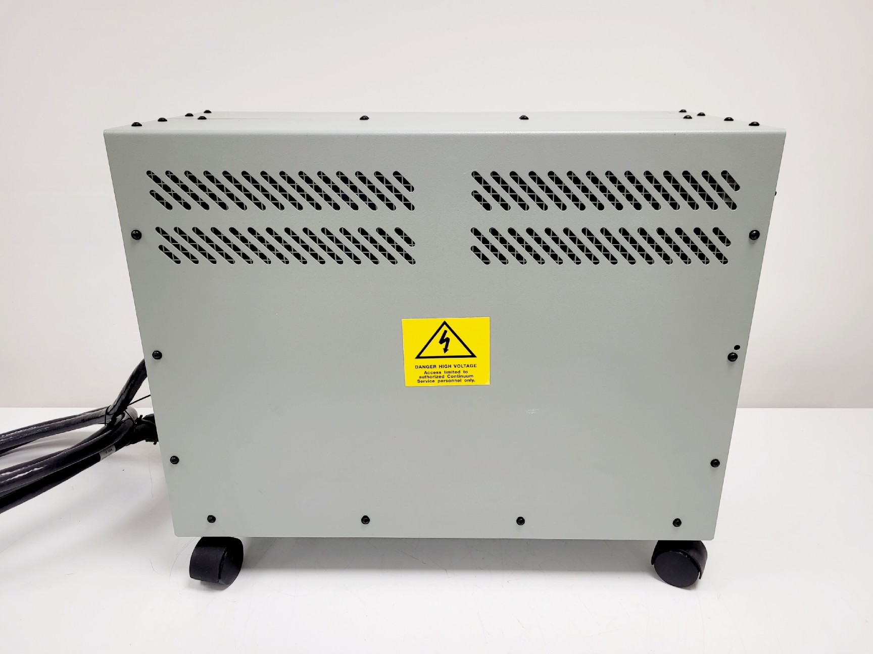 Image of Continuum Surelite Nd:YAG I SLI-10 High Energy Laser & Power Supply