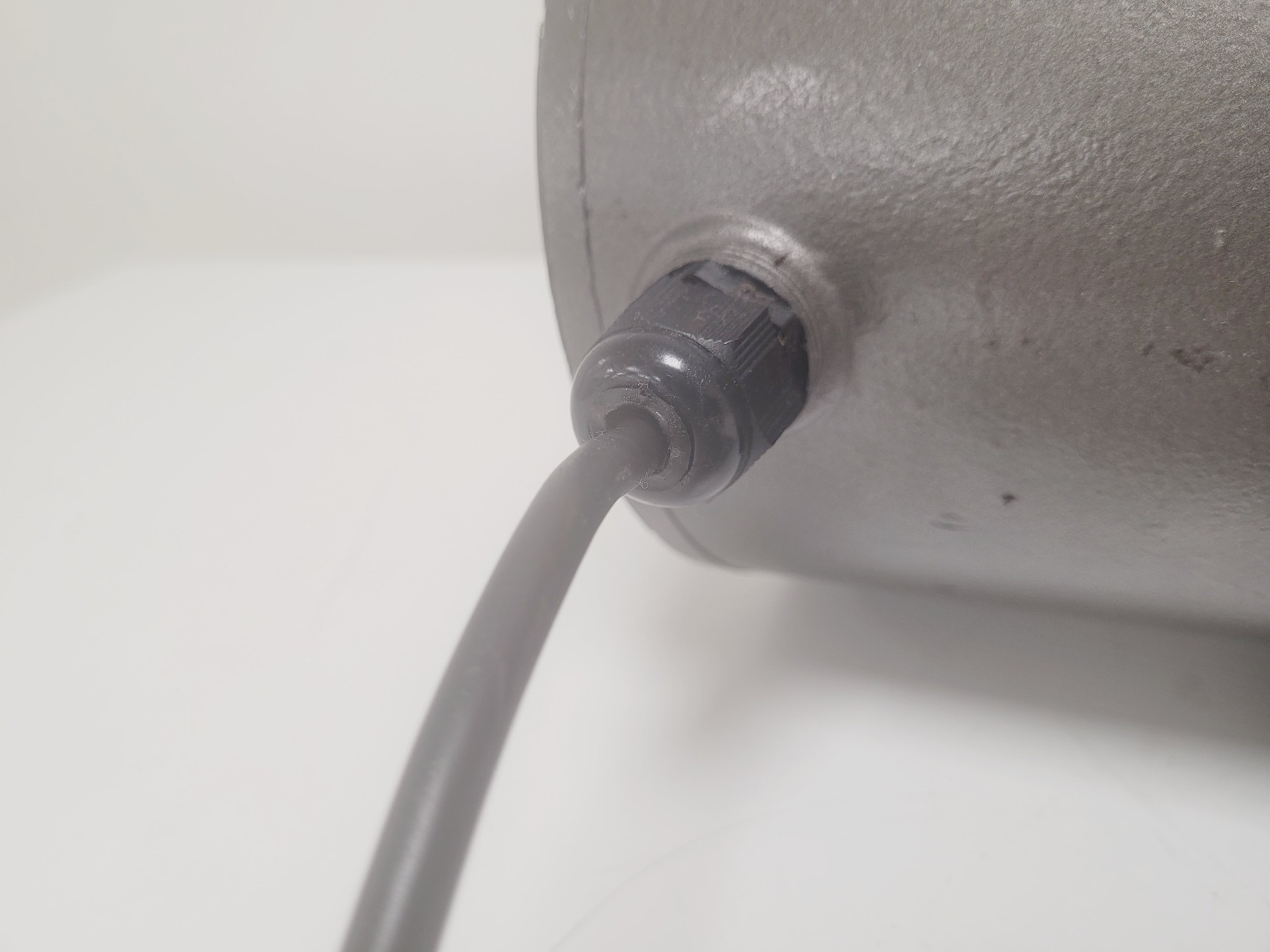 Image of Edwards E2M-12 Vacuum Pump Spares/Repair 