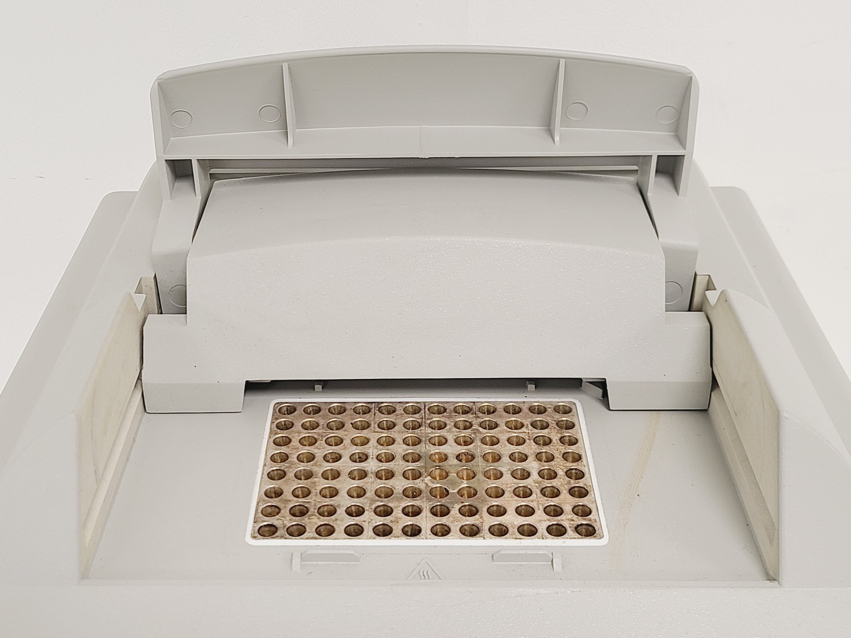Image of Applied BioSystems GeneAmp PCR System 9700