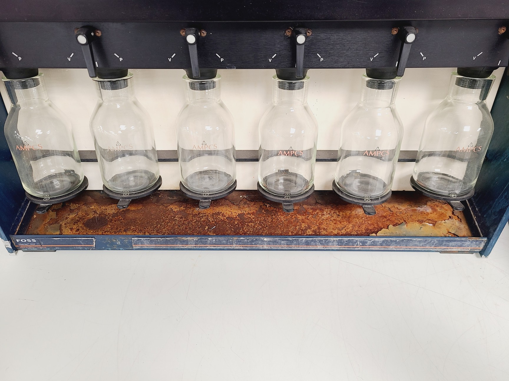 Image of Foss Fibertec 1023 Dietary Analysis System &  Foss 1024 Shaking Water Bath