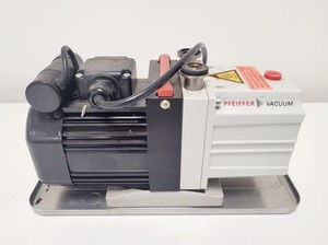 Thumbnail image of Pfeiffer Duo 2.5 Rotary Vane Vacuum Pump 