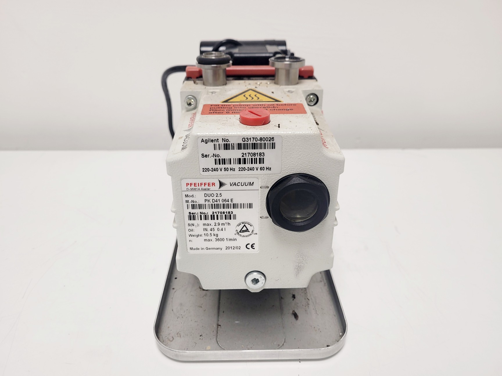 Image of Pfeiffer Duo 2.5 Rotary Vane Vacuum Pump 