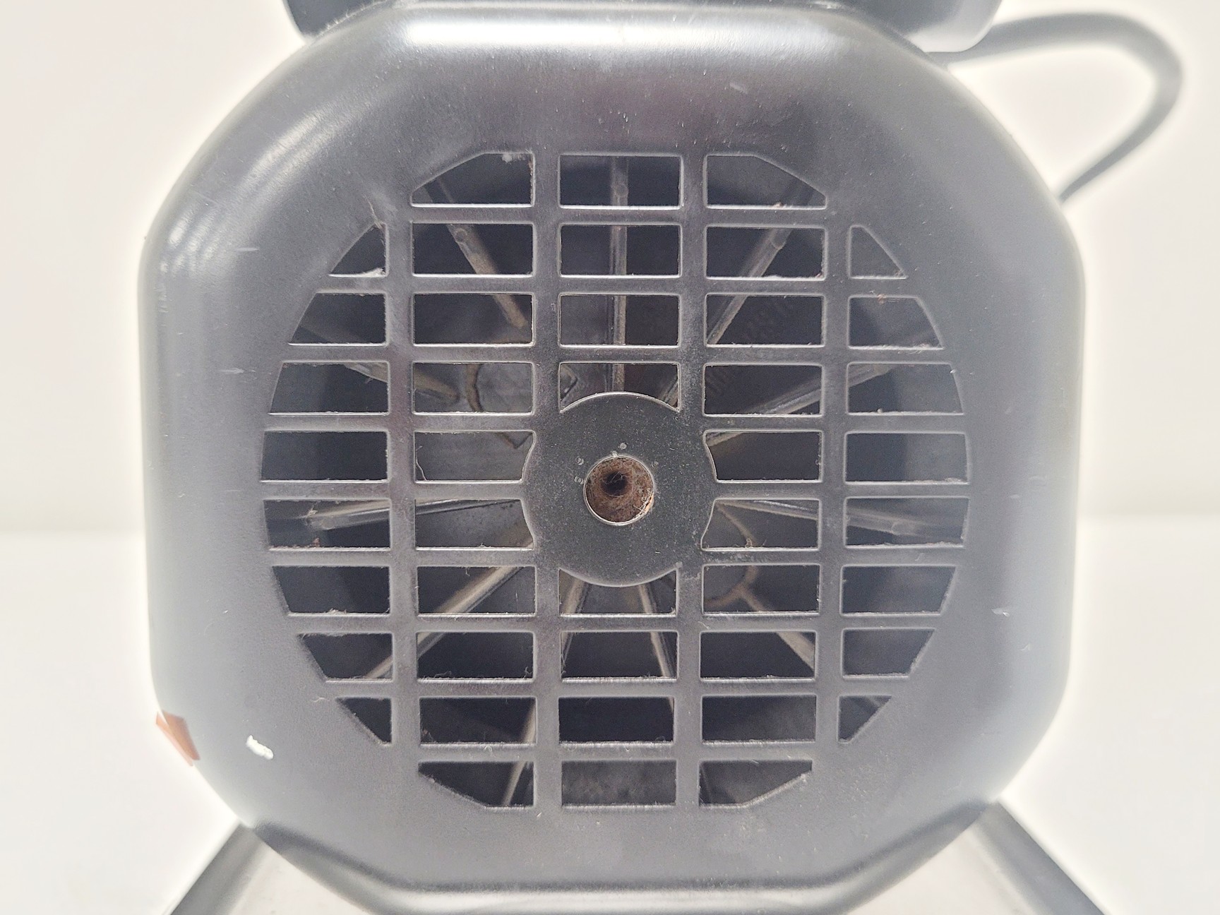 Image of Pfeiffer Duo 2.5 Rotary Vane Vacuum Pump 