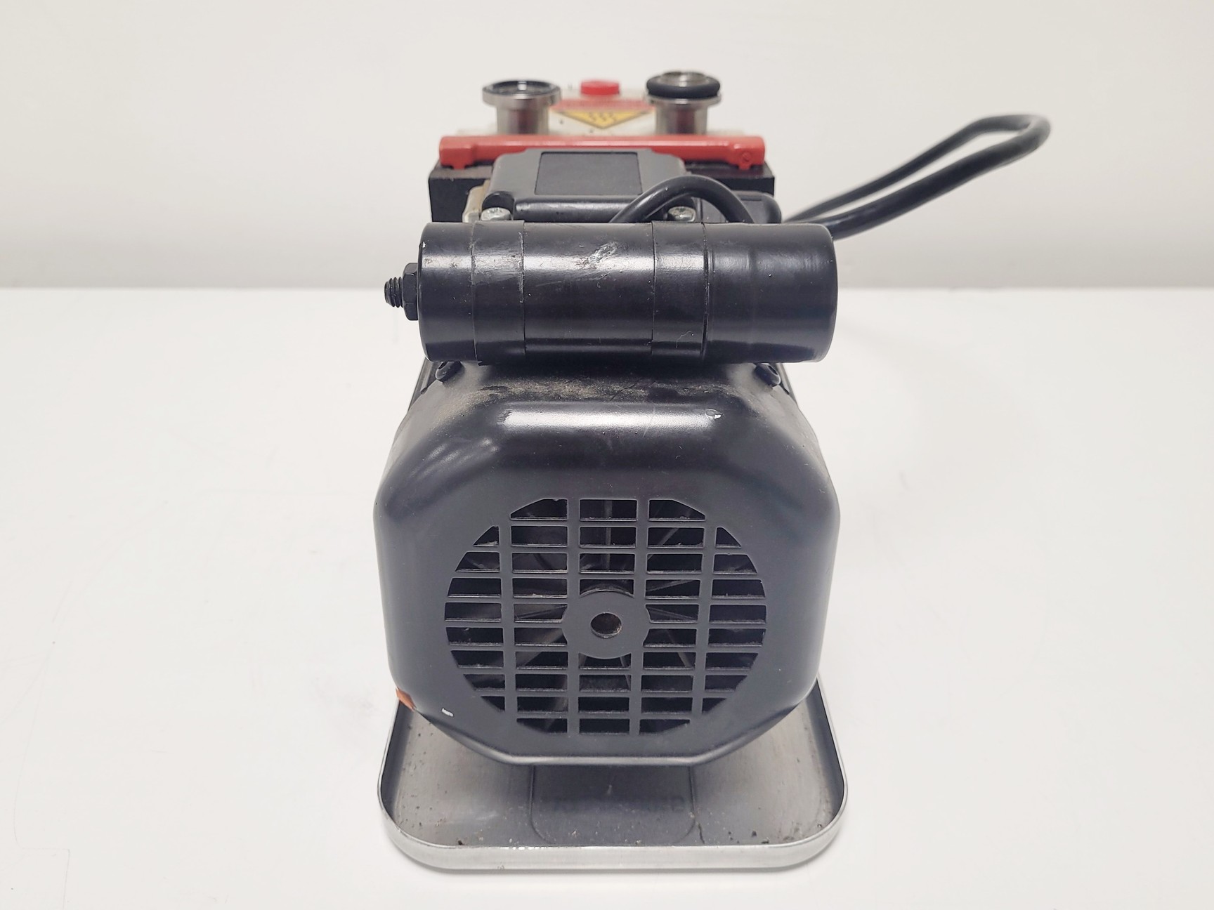 Image of Pfeiffer Duo 2.5 Rotary Vane Vacuum Pump 