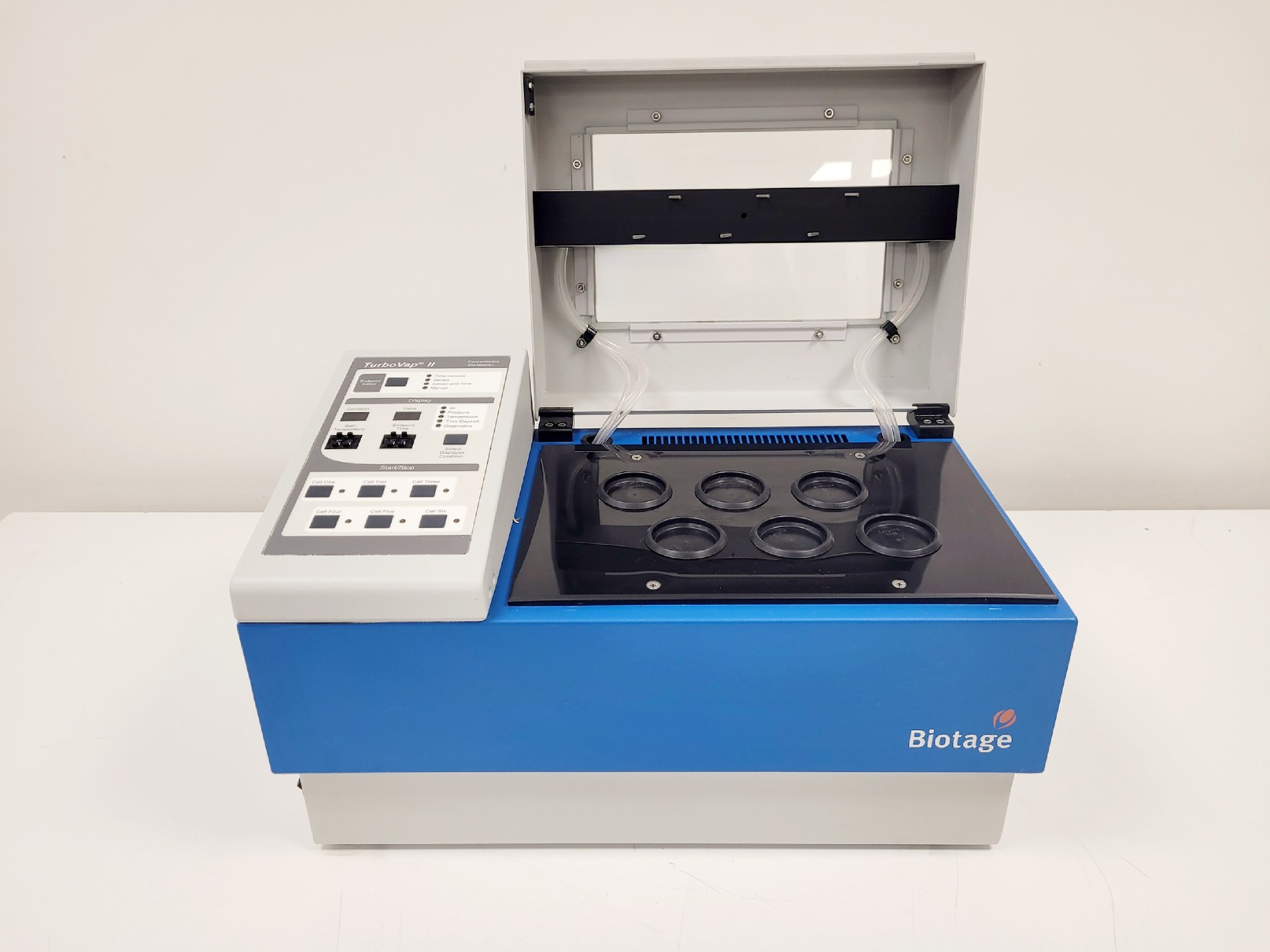 Image of Biotage TurboVap II Sample Evaporator & 10x 200ml Biotage Tubes Lab
