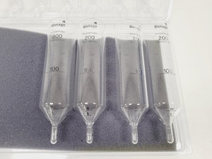 Thumbnail image of Biotage TurboVap II Sample Evaporator & 10x 200ml Biotage Tubes Lab