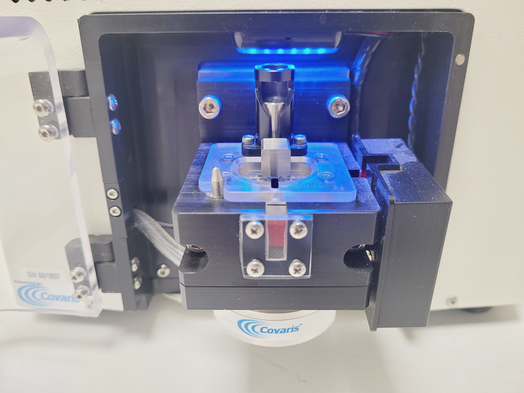 Image of Covaris M220 Focused-Ultrasonicator w/ Notebook & SonoLab 7.1 Software Lab