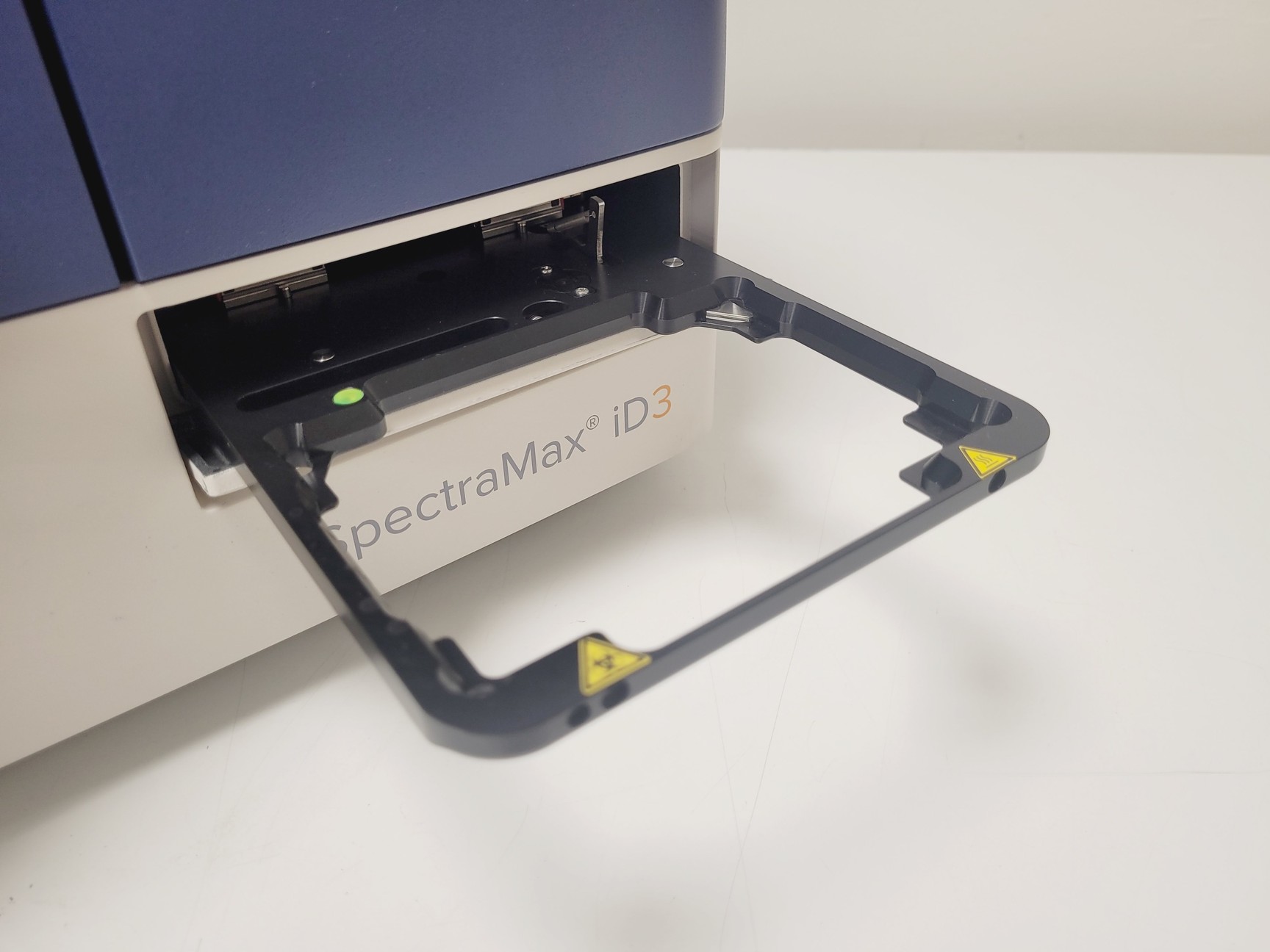 Image of Molecular Devices SpectraMax iD3 Multi-Mode Microplate Reader 2018 Lab