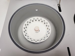 Thumbnail image of Savant SpeedVac SPD1030 Integrated Vacuum Concentrator 2022 Lab
